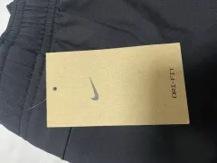 新品/m NIKE ドライフィット チャレンジャー ウーブン パンツ ブラック