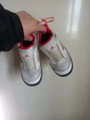 ジョーダン スリッポン スニーカー 白/レッド