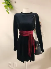 ザラ ツアーベルベット ミニ ONE PIECE 66 バーガンディ BIG ベルト