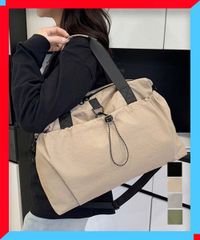 韓国限定】 大幅値下 ニューバランス IU リボンボストンバック - メルカリ