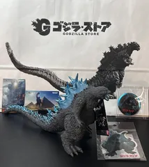 ゴジラ(2023) 熱線放射ver. ゴジラストアーコレクションカード、二枚缶バッジステ