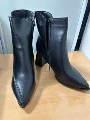 ブラック アンクル ブーツ ヒール ブーツ 新品 235