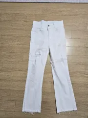 ホワイト ダメージ ブーツカット デニム