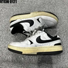 ナイキ 白/黒 スニーカー