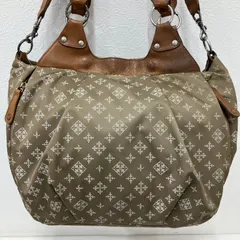 8709　russet ラシット　2way　ショルダーバッグ　トートバッグ　ハンドバッグ　ベージュ　キャメル　ナイロン　レザー　大きめ　大容量　レディース　モノグラム　シンプル　きれいめ　カジュアル　ポケット多数