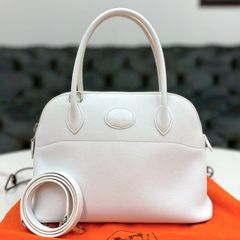 美品☆　シャネル　ダイアナ　キャビアスキン　白　ショルダーバッグ　2番台 美品☆ シャネル ダイアナ キャビアスキン 白 ショルダーバッグ 2番台