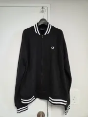 フレッドペリー