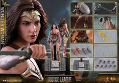 あ*ら様 ホットトイズ ワンダーウーマン デラックスVer - メルカリ