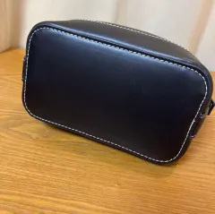 ZARA ブラック スティッチ バケットバッグ