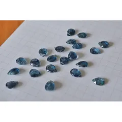 モスカイヤナイト ペアシェイプ