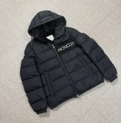 MONCLER ブラック ダウン アウター フーディー iKON サイズ 3 百貨店購入