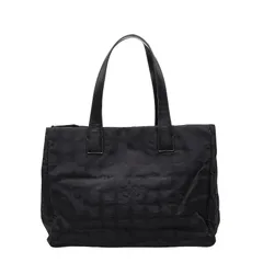 シャネル ニュートラベルライン トートバッグ ハンドバッグ ブラック ナイロン レザー レディース CHANEL【1-0252171】