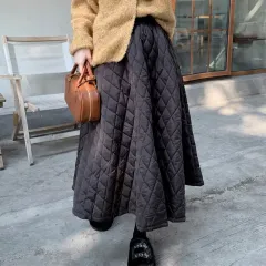 (アイボリー 2447 キルティング フレアスカート - ブラック アイボリー