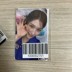 TWICE 10周年 ファンショップ リアルタッチ サナ トレカ