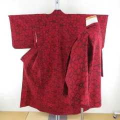 ウール着物 アンサンブル 着物と羽織2点セット 単衣 赤色ｘ黒色 花模様 バチ衿 カジュアルきもの 普段着物 仕立て上がり 身丈149cm