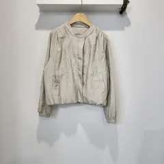 (1回着用) アイボリー ブルゾン ジャケット 季節の変わり目 アウター 66まで オススメ
