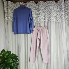 ニット タートルネック ブルー + コーデュロイ パンツ セット