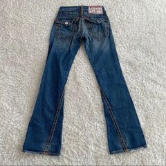 美品 True Religion デニムフレア 虹色 ホースシューステッチ - メルカリ