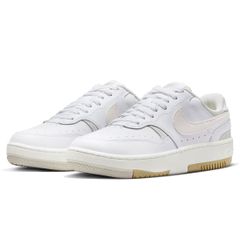 [ナイキ] ガンマ フォース W GAMMA FORCE ホワイト/ライトボーン/サンドドリフト/ファントム DX9176-103 日本国内正規品 27.5cm [ホワイト/ライトボーン/サンドドリフト/ファントム] [27.5 cm]