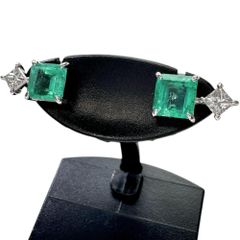 エメラルド 0.80/0.70ct ダイヤモンド 0.15/0.70ct ピアス Pt900プラチナ 2.6g レディース 【中古】【真子質店】【NN】