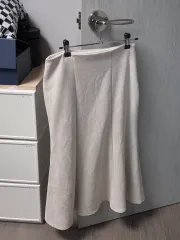 (傷・伸びなしx) アイボリー ベージュ マーメイド スカート
