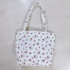 ハローキティ キルティング バッグ / ショルダーバッグ / 未使用 新品