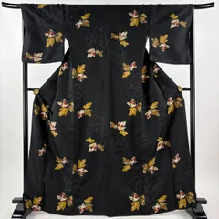 【美品】 小紋 身丈168cm 裄丈67cm M 袷 洗える着物 牡丹 梅 黒 化繊 優品 【中古】