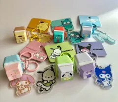 サンリオ キーボード キーキャップ キーホルダー ライト アクリル バッグデコレーション