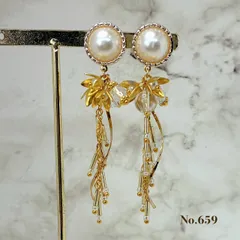 No.659 パール　フラワー　ピアス/イヤリング
