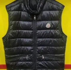 正規品 MONCLER GUI 軽量ダウンベスト