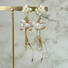 No.657 パール　フラワー　ピアス