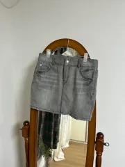 LEVI'S リーバイス グレー デニム ローライズ ミニスカート