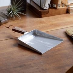 Item thumbnail for item a9ddb6b2-0587-4ae2-bab6-3aeeced5bad7