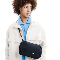 【軽量＆撥水】ブラックボトル クロスボディバッグ 2way ユニセックス ショルダーバッグ 調整可能ストラップ付 アウトドア/旅行/普段使いに最適