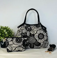 【裁縫ストア・ボヌール】大人かわいい 北欧風 モノトーン大柄のアートフラワー柄 トートバッグ グラニューバッグ ポーチ ショルダーバッグ ショルダーストラップ付き ハンドメイド/ №500-736