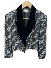 Item thumbnail for item 9b1240ae-3c0a-4d68-9970-74709de9ddea