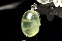 【１点物】シルバー925◇高品質 プレナイト(葡萄石)　21x14mm　オーバル ペンダントトップ パワーストーン 天然石 _PC8938