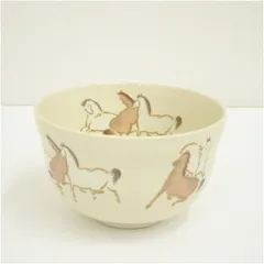 京焼　宮地英香造　色絵干支午茶碗  茶道 抹茶 おしゃれ 抹茶茶碗 抹茶碗 和食器 レトロ 茶器 骨董 茶わん 茶会 茶の湯 1月 冬