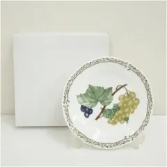 ノリタケ　ロイヤルオーチャード　プレート（箱付）  食器 おしゃれ かわいい 皿 料理 アンティーク インテリア カフェ 食卓 雑貨 和風 洋風 来客