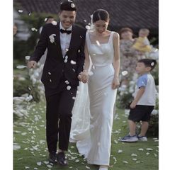 Item thumbnail for item 02cfcc65-dfd9-400d-bfa7-8aebf00b8aae