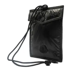 【新品】モンクレール 6B00001 M3497 999 (ブラック) ポーチ MONCLER モンクレ ポケット フォンケース ネックストラップ付き アウトレット メンズ