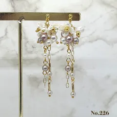 No.226　パール　フラワー　ピアス/イヤリング