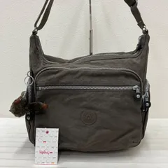 8463　KIPLING キプリング　ショルダーバッグ　チャーム付き　モンキー　ゴリラ　レディース　軽量　カジュアル　シンプル　無地　ポケット多数　多機能　フロントポケット