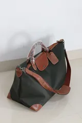 【新品】Longchamp ロンシャン ハンドバッグトートバッグ ボストンバッグ大容量　男女兼用 帰省 旅行バッグ 抜群 ファション 人気 タイムセール　グリーン