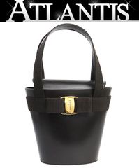 広尾店】サルヴァトーレ フェラガモ Salvatore Ferragamo ヴァラリボン