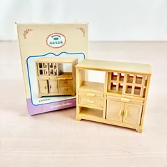 【初期 / 美品】シルバニアファミリー 両面食器棚 カ-57