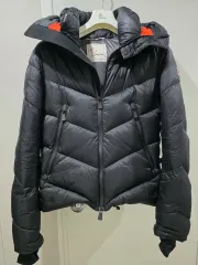 モンクレール グルノーブル BECKLER ブラック ダウン