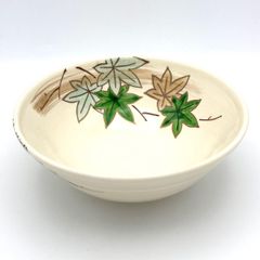 京焼(清水焼) 八木海峰作 手描き抹茶茶碗　青楓