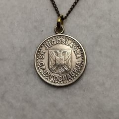 ハリー・ポッター ホグワーツ城 イギリスのコインネックレス - メルカリ