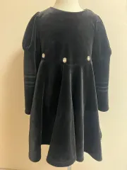 女の子 ブラック ツアーベルベット パフスリーブ ONE PIECE 140サイズ